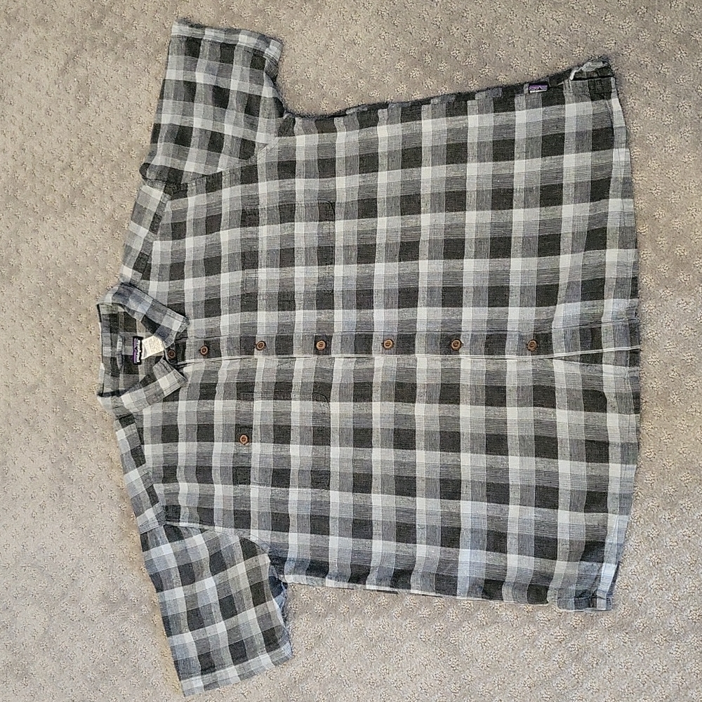 Men's Patagonia casual grey button down XL